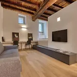 Domus Santa Croce *
