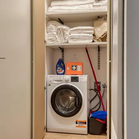 Domus Santa Croce 펜션 *